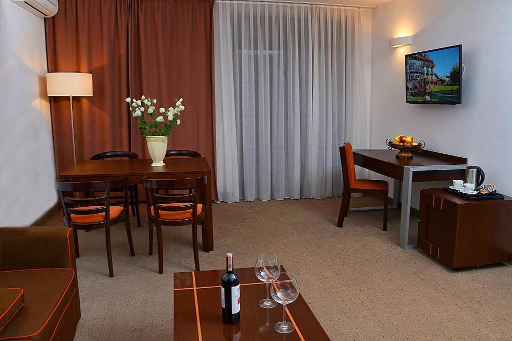 Stary Tartak Hotel Ilawa Room photo